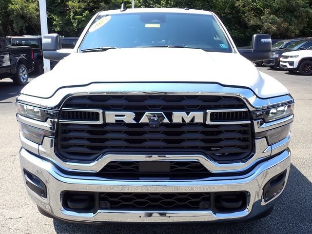Certified 2025 RAM 3500 Tradesman AWD/4WD image 11