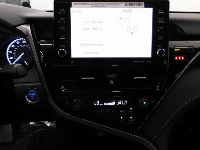 Used 2024 Toyota Camry SE image 44
