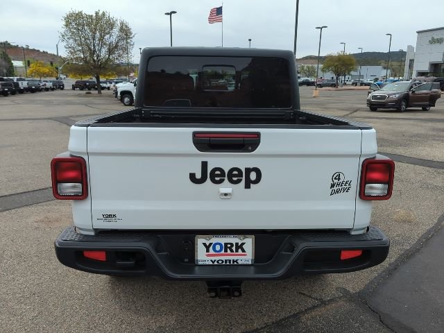 Used 2021 Jeep Gladiator Sport AWD/4WD image 5