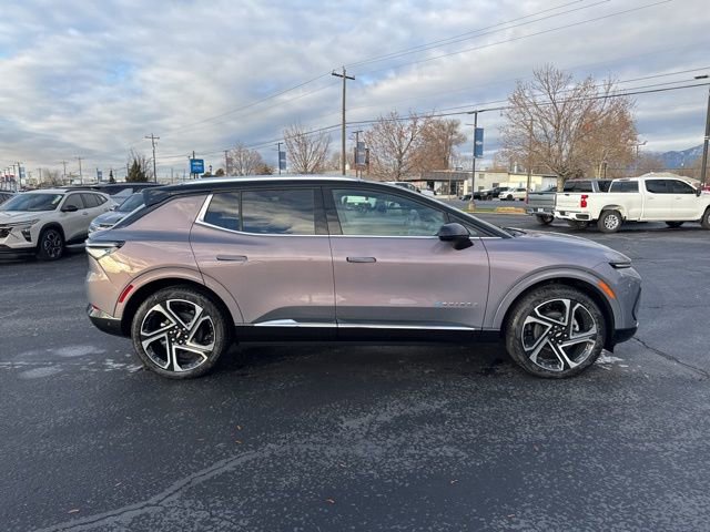 New 2026 Chevrolet Equinox EV LT w/ Active Safety Package 3 AWD/4WD image 8