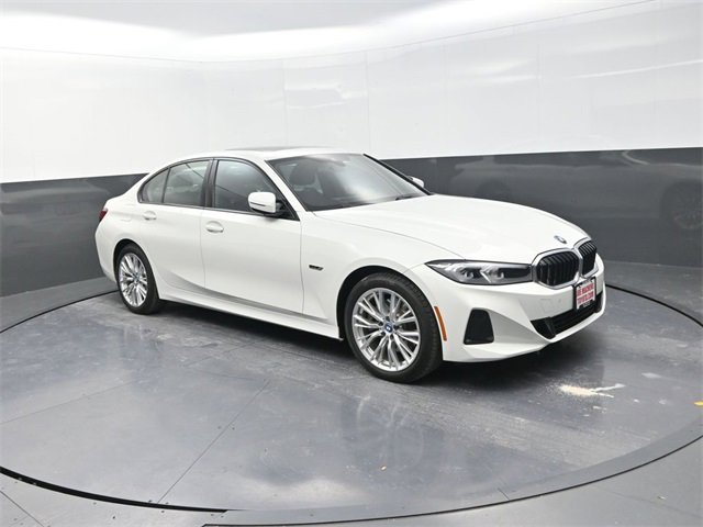 Used 2023 BMW 330e xDrive 330e xDrive w/ Premium Package image 9