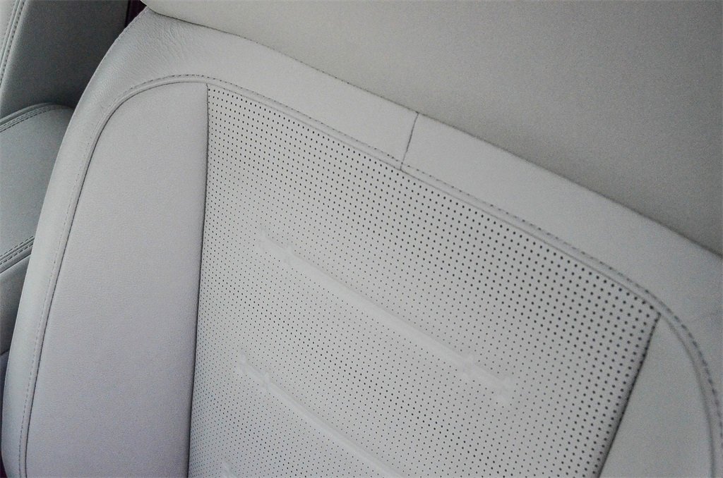 Used 2024 Hyundai Santa Fe Limited image 24