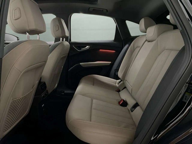 Used 2024 Audi Q4 e-tron Premium Plus w/ Premium Plus image 20