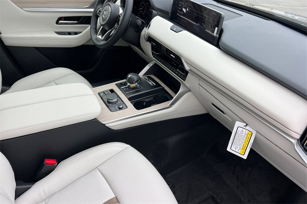 New 2026 MAZDA CX-90 3.3 Turbo w/ Premium Plus Pkg image 18