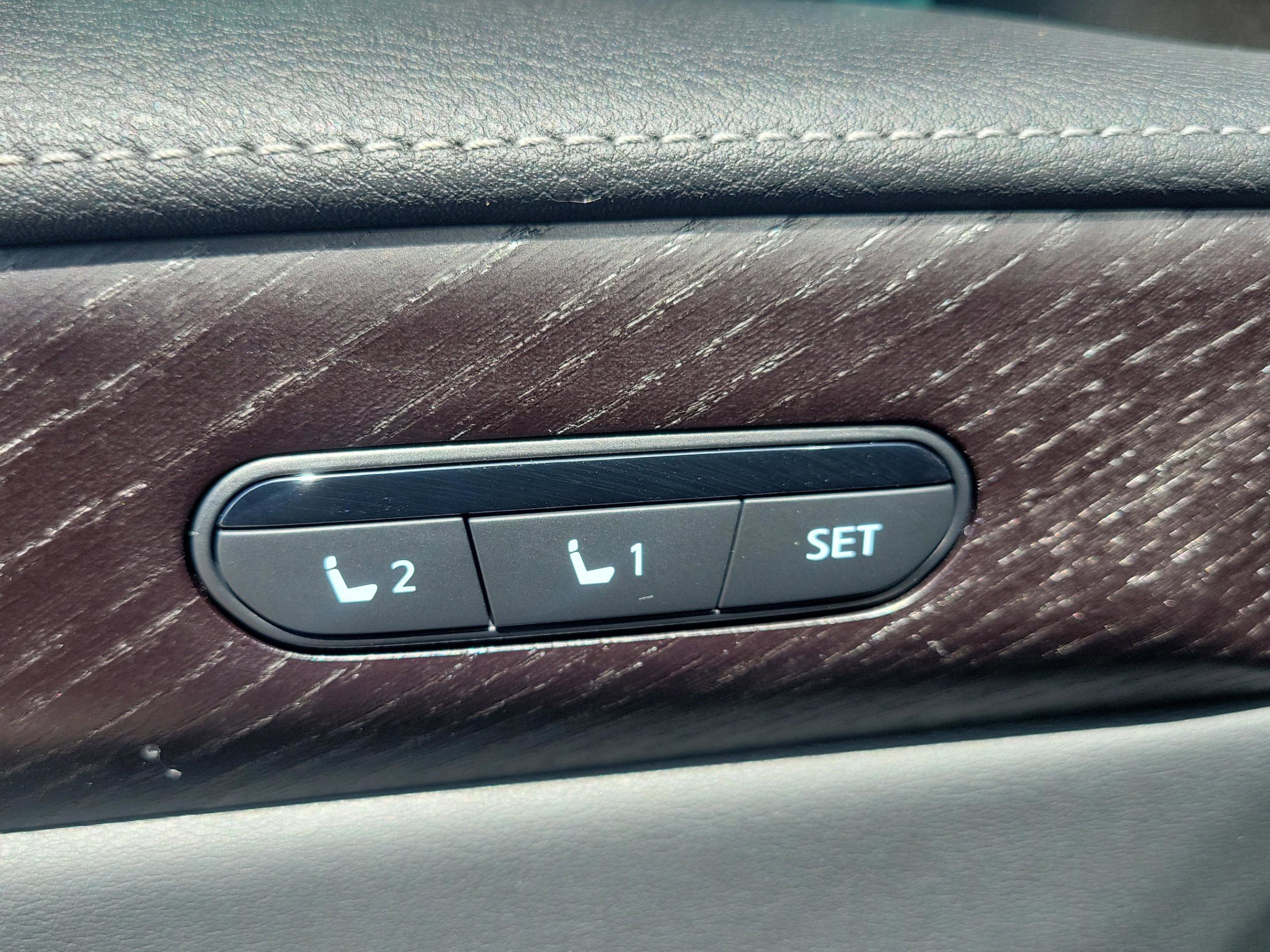 Used 2026 INFINITI QX60 Sport w/ Dark Cargo Package image 26