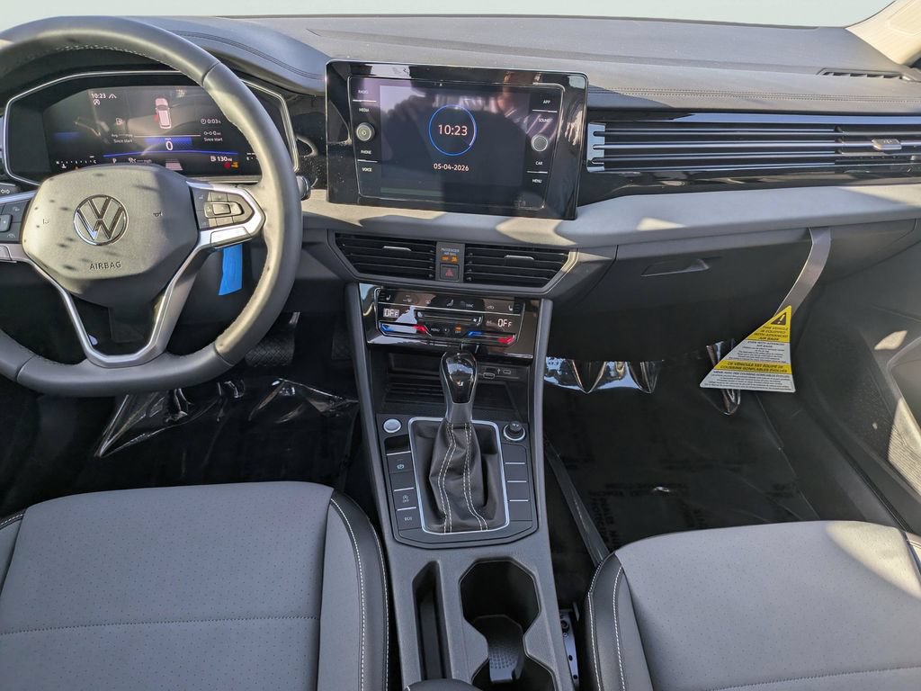New 2026 Volkswagen Jetta SE FWD image 11
