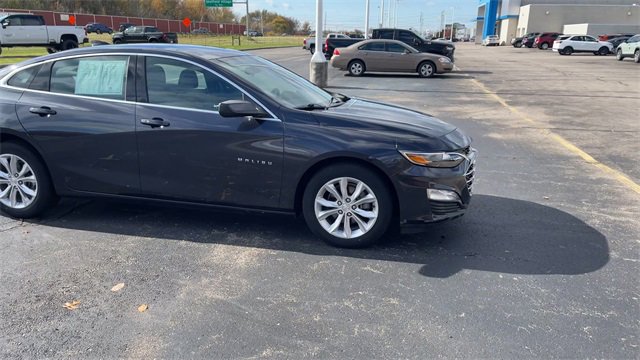 Used 2022 Chevrolet Malibu LT image 9