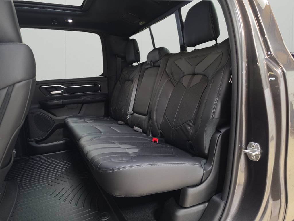 New 2026 RAM 1500 Big Horn AWD/4WD image 17