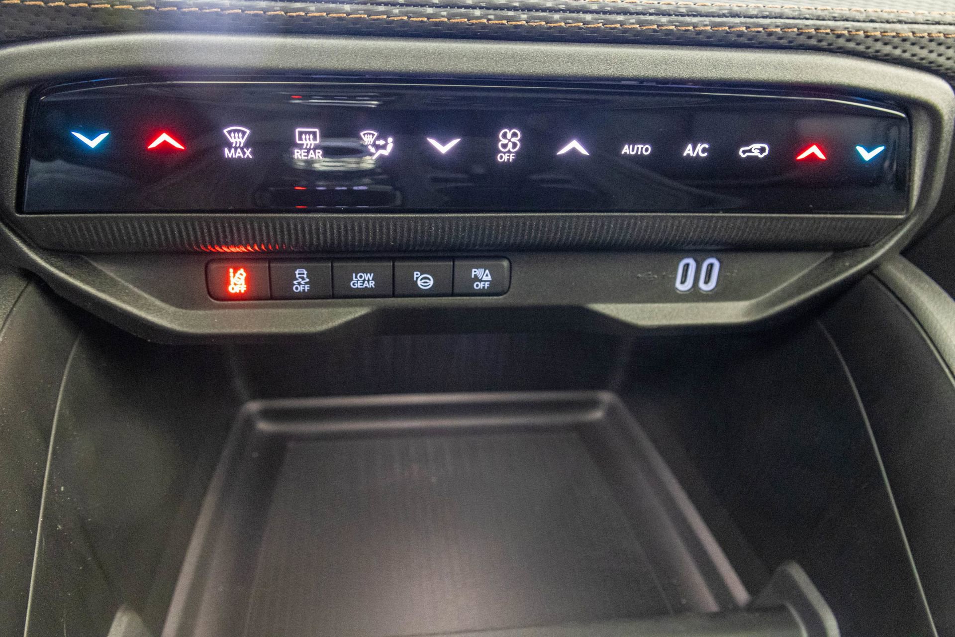 New 2026 Jeep Cherokee Overland w/ Advanced Pro Tech Group image 29