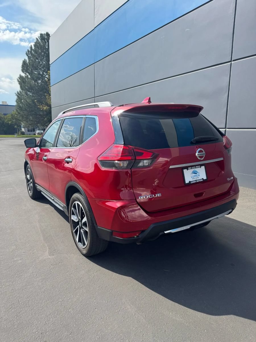Used 2017 Nissan Rogue SL w/ SL Premium Package AWD/4WD image 7