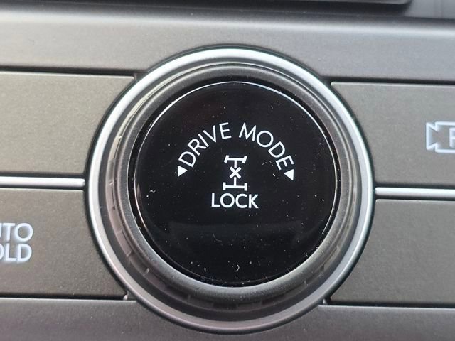 New 2026 Hyundai Kona SEL Premium image 16