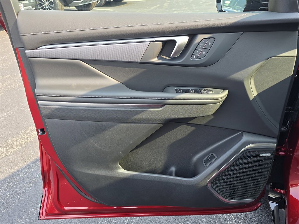 New 2026 Buick Enclave Sport Touring w/ Super Cruise Package image 11