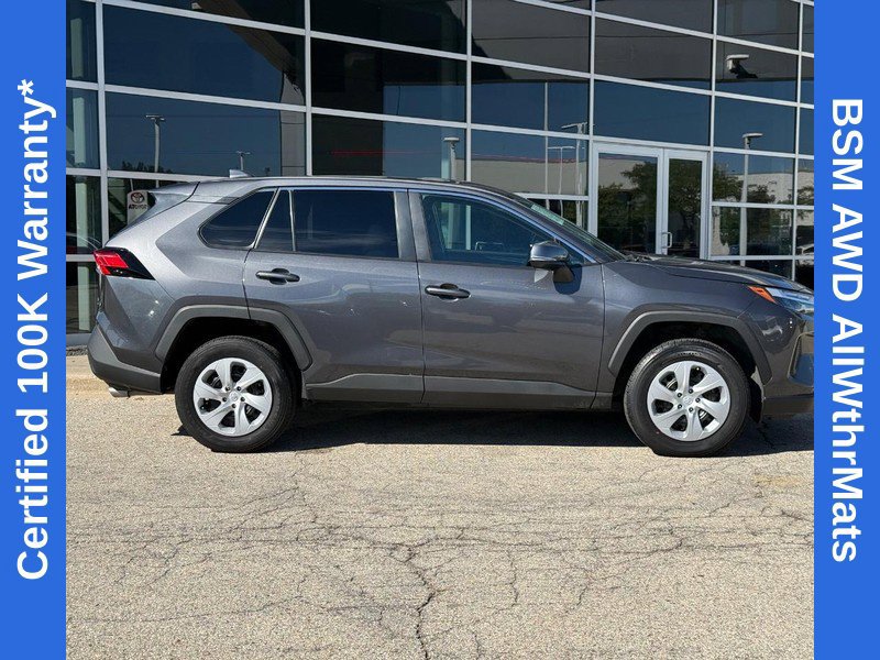 Used 2025 Toyota RAV4 LE AWD/4WD image 2