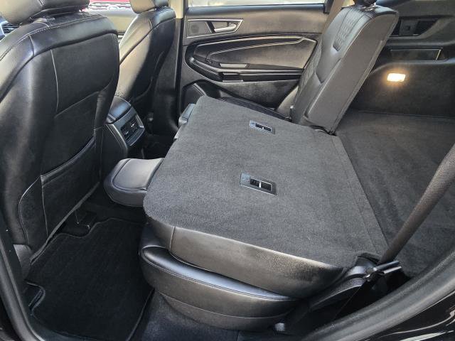 Used 2024 Ford Edge Titanium image 24