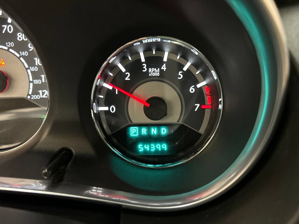 Used 2014 Chrysler 200 Limited FWD image 19