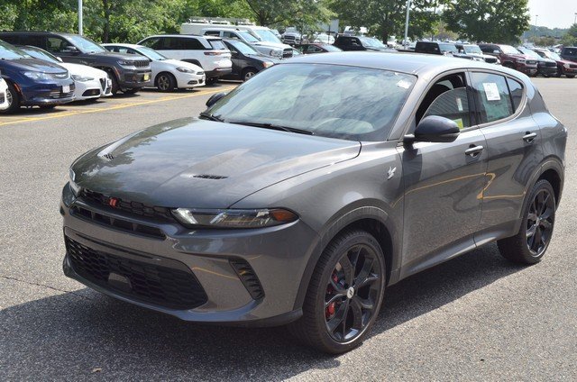 New 2025 Dodge Hornet GT w/ Track Pack image 4