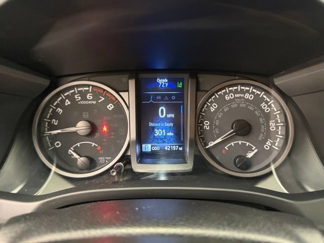 Certified 2023 Toyota Tacoma TRD Off-Road AWD/4WD image 14