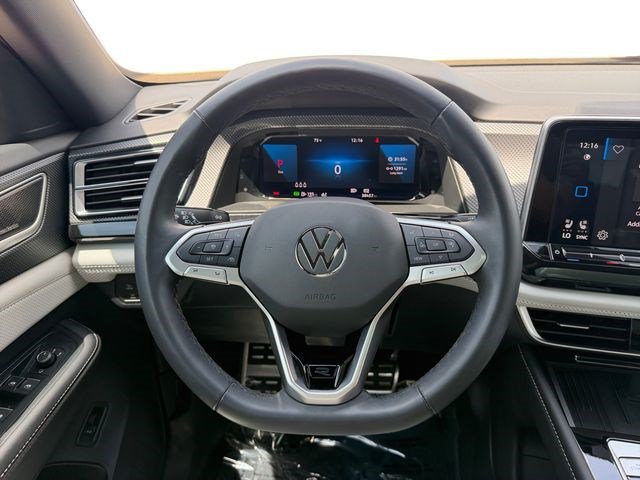 Used 2025 Volkswagen Atlas Cross Sport SEL Premium R-Line AWD/4WD image 13
