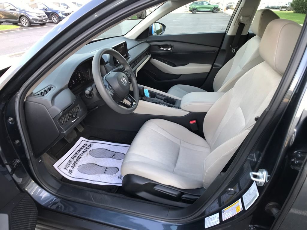Certified 2023 Honda Accord LX image 4