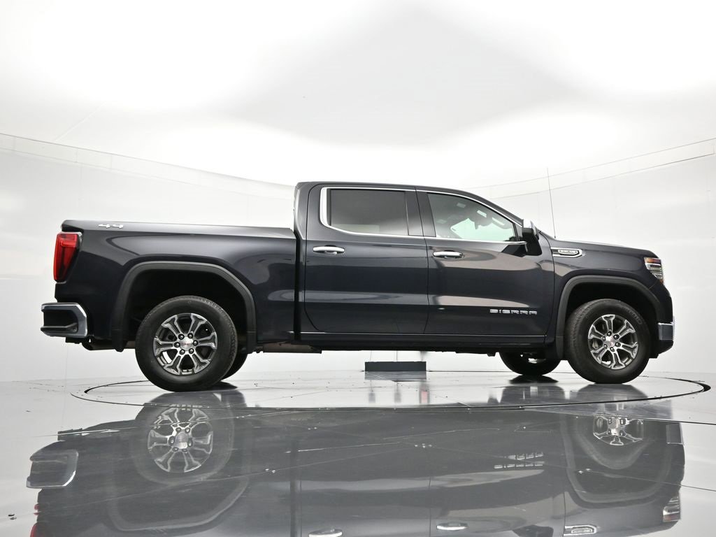 Certified 2025 GMC Sierra 1500 SLT image 40