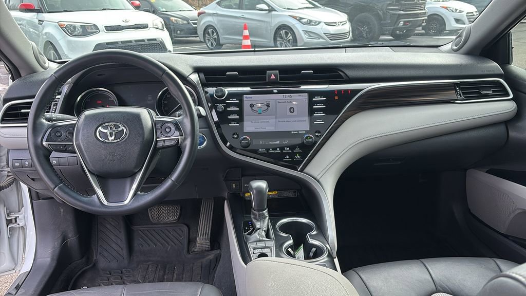 Used 2018 Toyota Camry XLE w/ Audio Package image 12