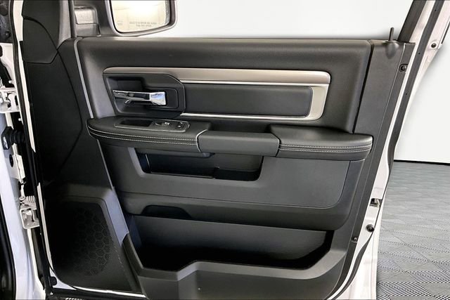 Used 2024 RAM 1500 Classic Warlock w/ Electronics Group RWD image 27