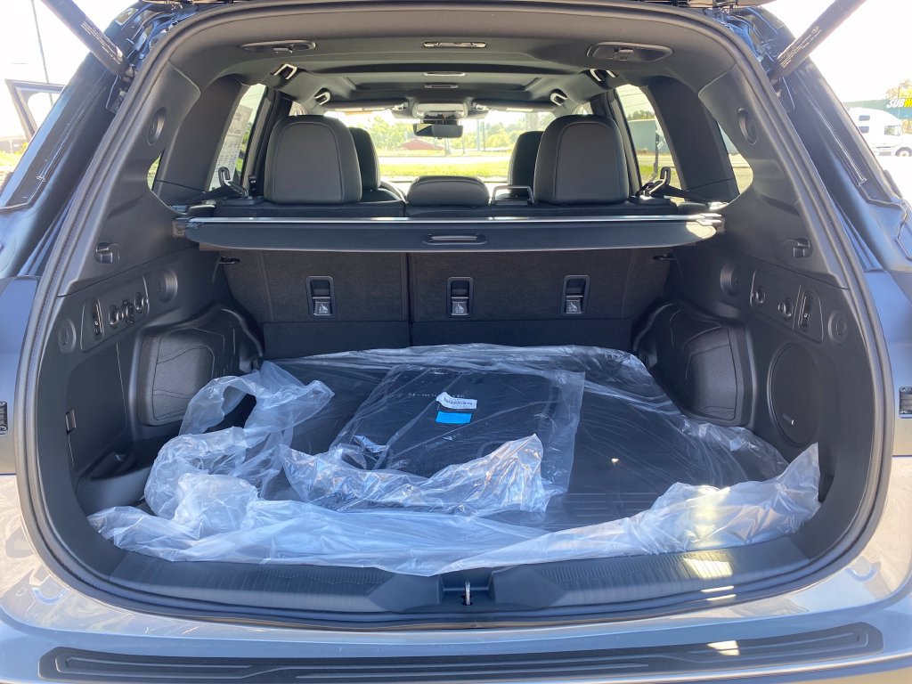 New 2026 Subaru Forester Touring AWD/4WD image 16