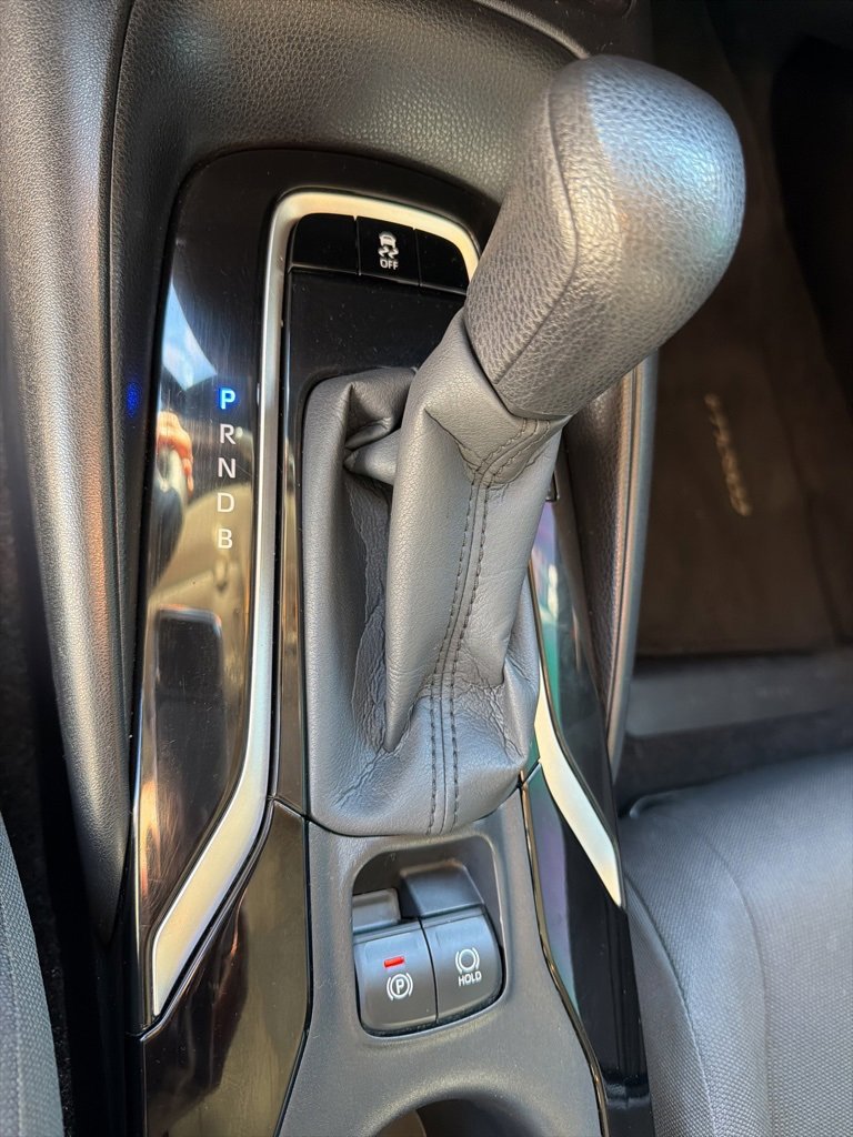 Used 2021 Toyota Corolla LE w/ Body Protection Package (TMS) image 20