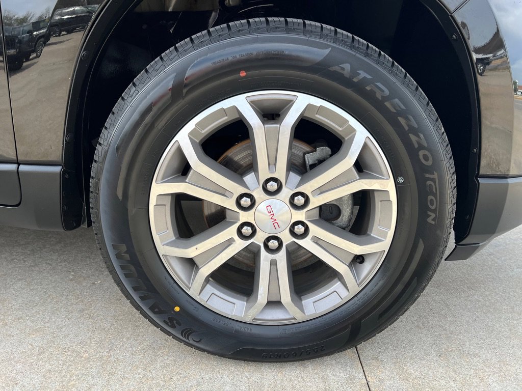 Used 2016 GMC Acadia SLT w/ Open Road Package FWD image 9