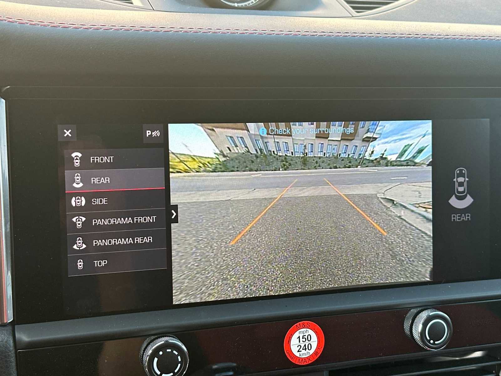 Used 2025 Porsche Macan Turbo image 20