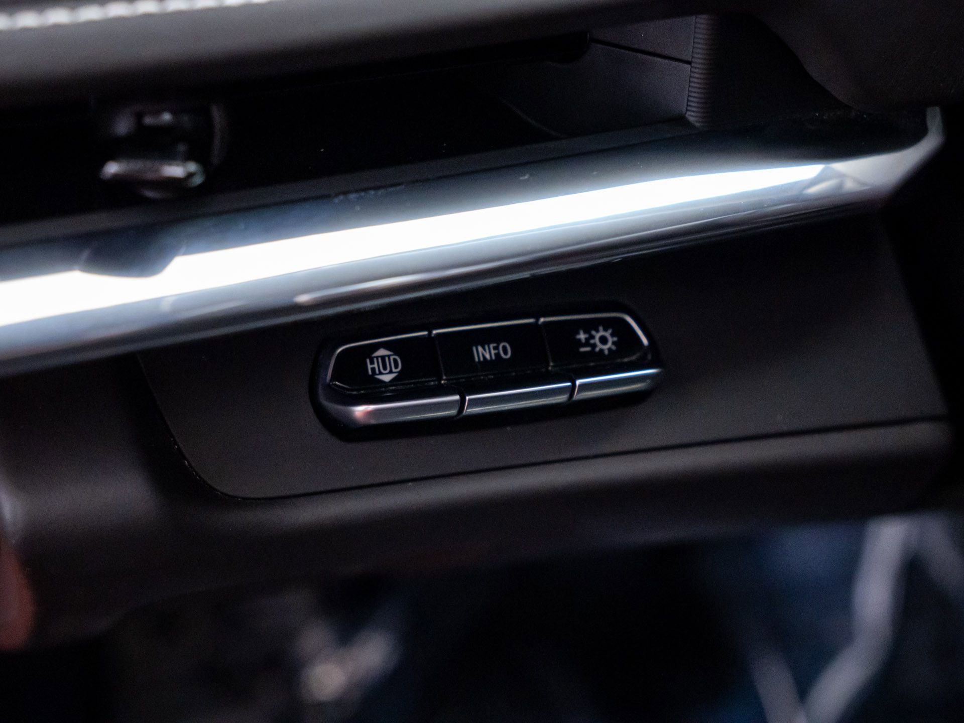 Used 2020 Chevrolet Corvette Stingray Premium Conv w/ 3LT Preferred Equipment Group RWD image 19