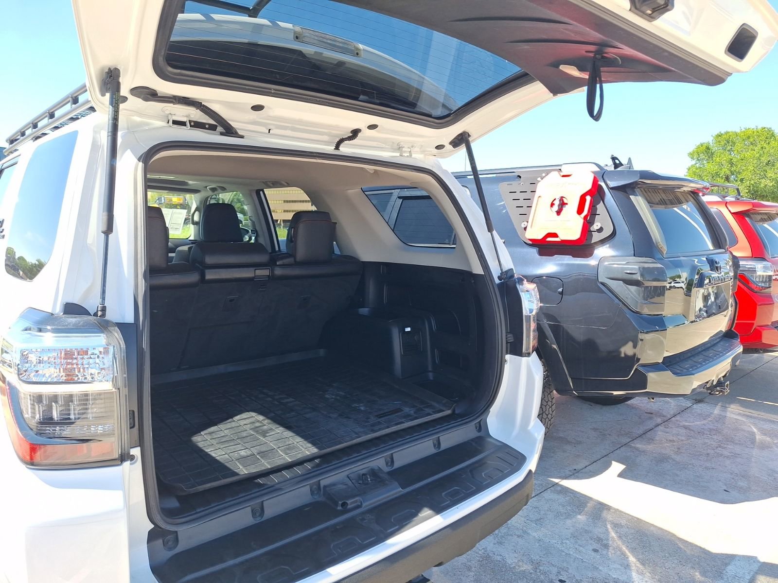 Used 2019 Toyota 4Runner TRD Off-Road Premium image 36