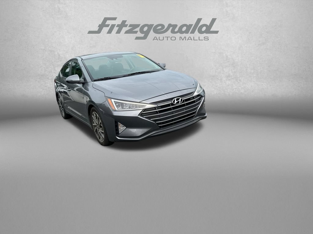 Used 2019 Hyundai Elantra Limited w/ Cargo Package FWD image 1