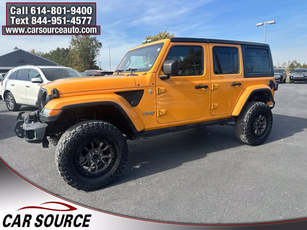 Used 2018 Jeep Wrangler Unlimited Sahara w/ Uconnect 4C Nav & Sound Group AWD/4WD image 3