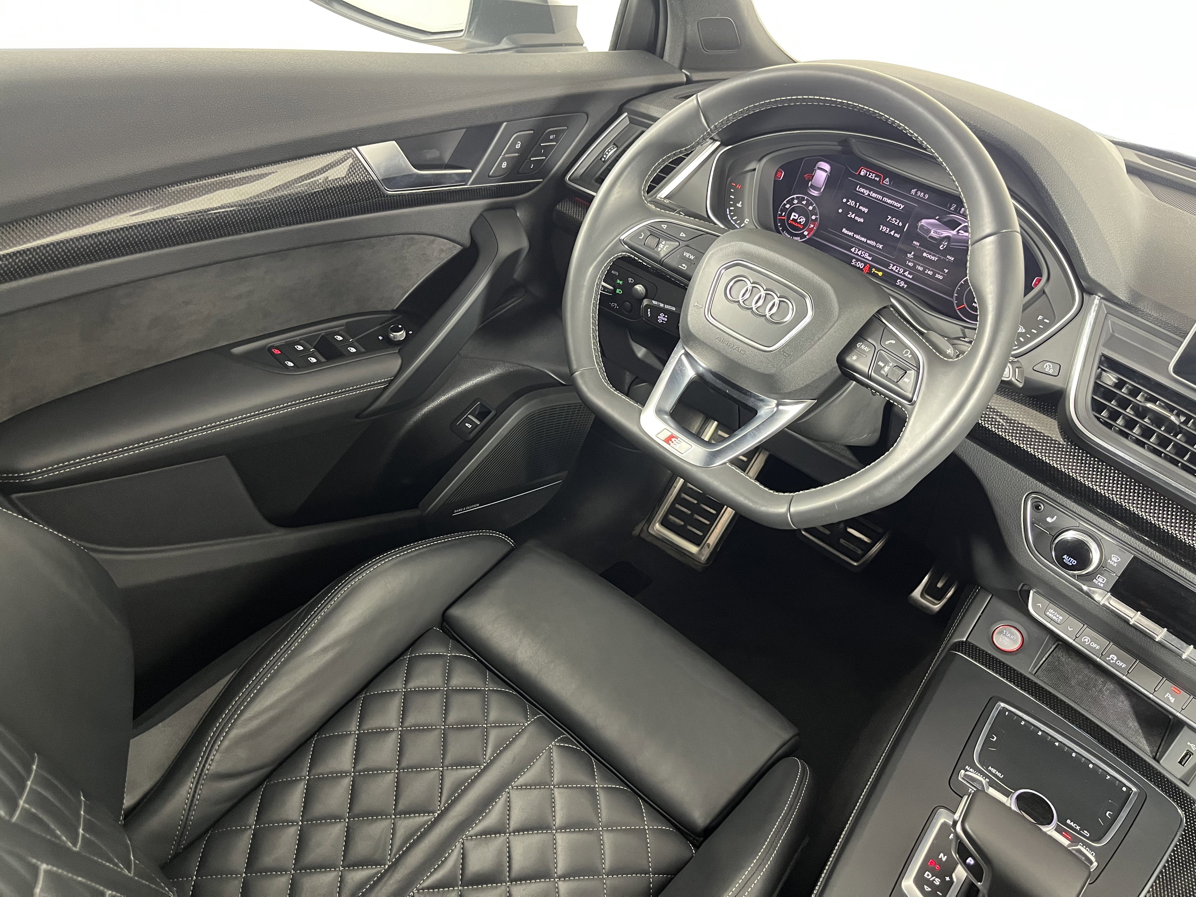 Used 2018 Audi SQ5 Prestige w/ Prestige Package image 9