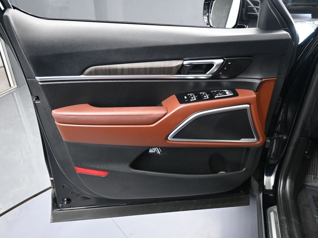 Used 2023 Kia Telluride SX image 13