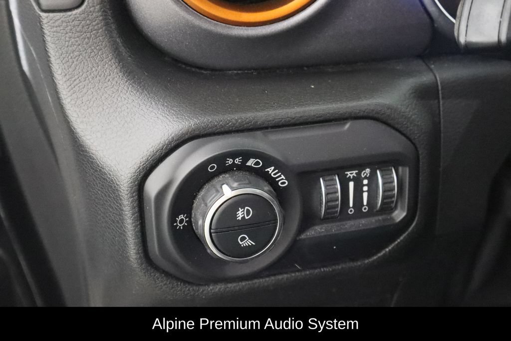 Used 2021 Jeep Gladiator Mojave AWD/4WD image 14