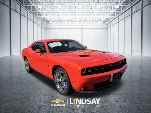 Used 2016 Dodge Challenger R/T w/ Sound Group RWD image 19