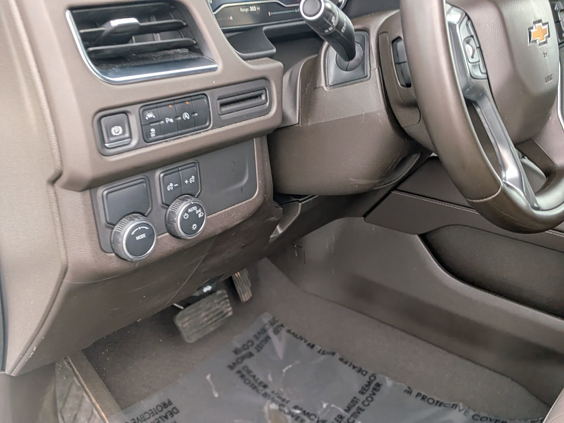 Used 2024 Chevrolet Tahoe LT image 17