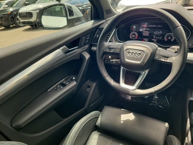 Certified 2023 Audi Q5 2.0T Prestige AWD/4WD image 13