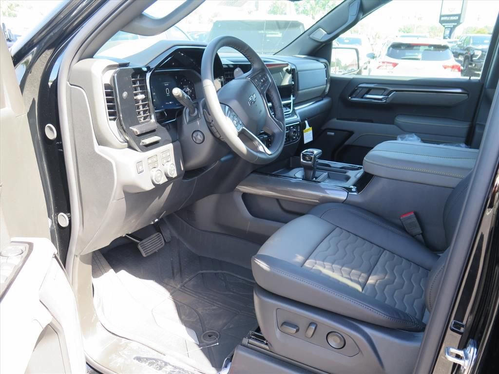 New 2026 Chevrolet Silverado 1500 ZR2 image 12