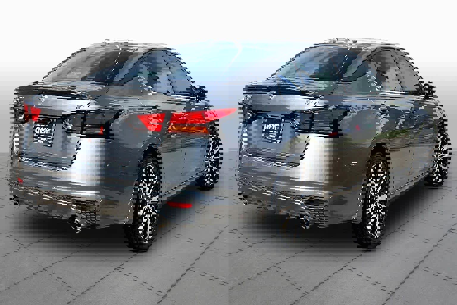 Certified 2021 Nissan Altima 2.5 SR image 12