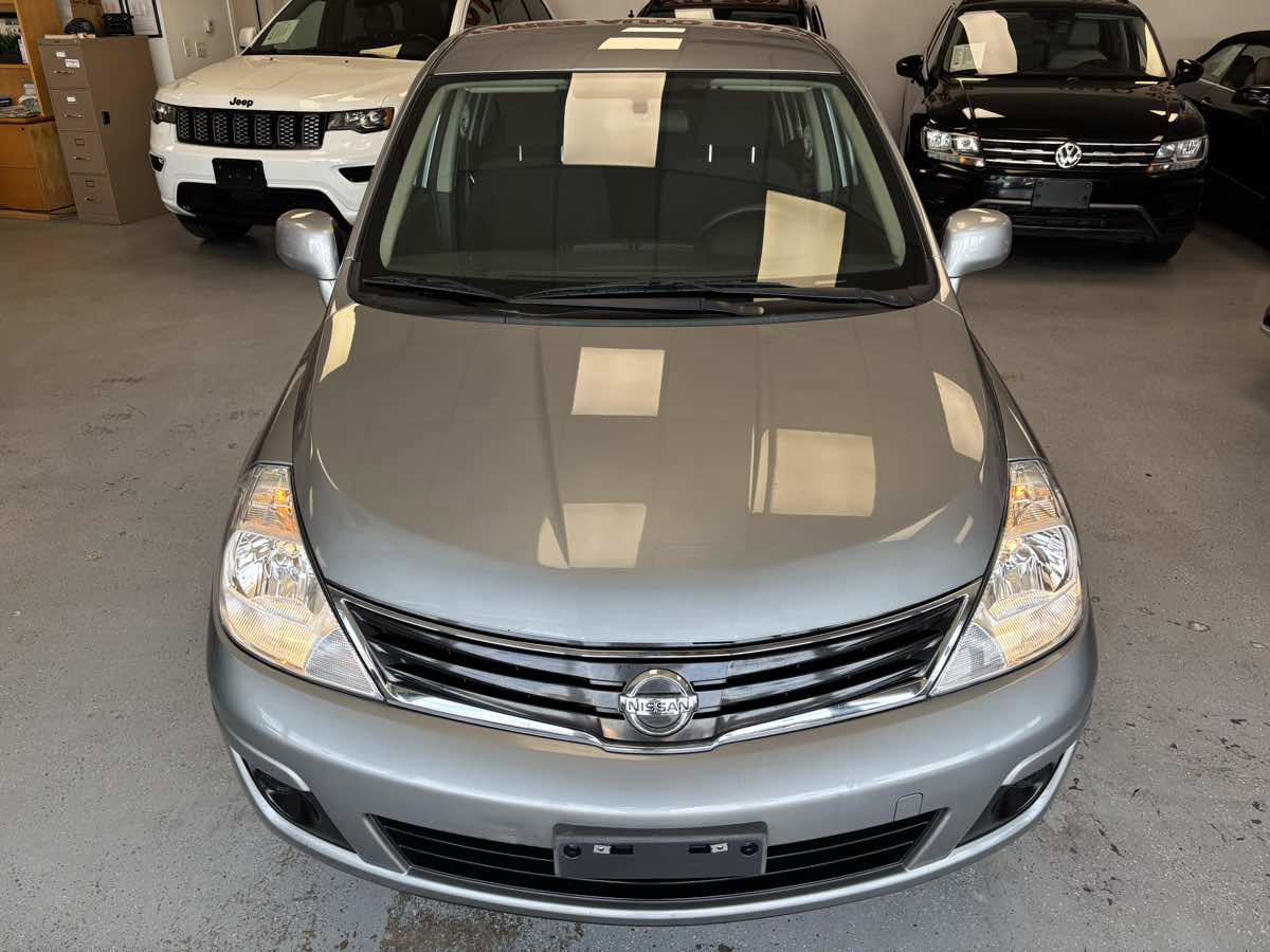 Used 2012 Nissan Versa 1.8 S image 7