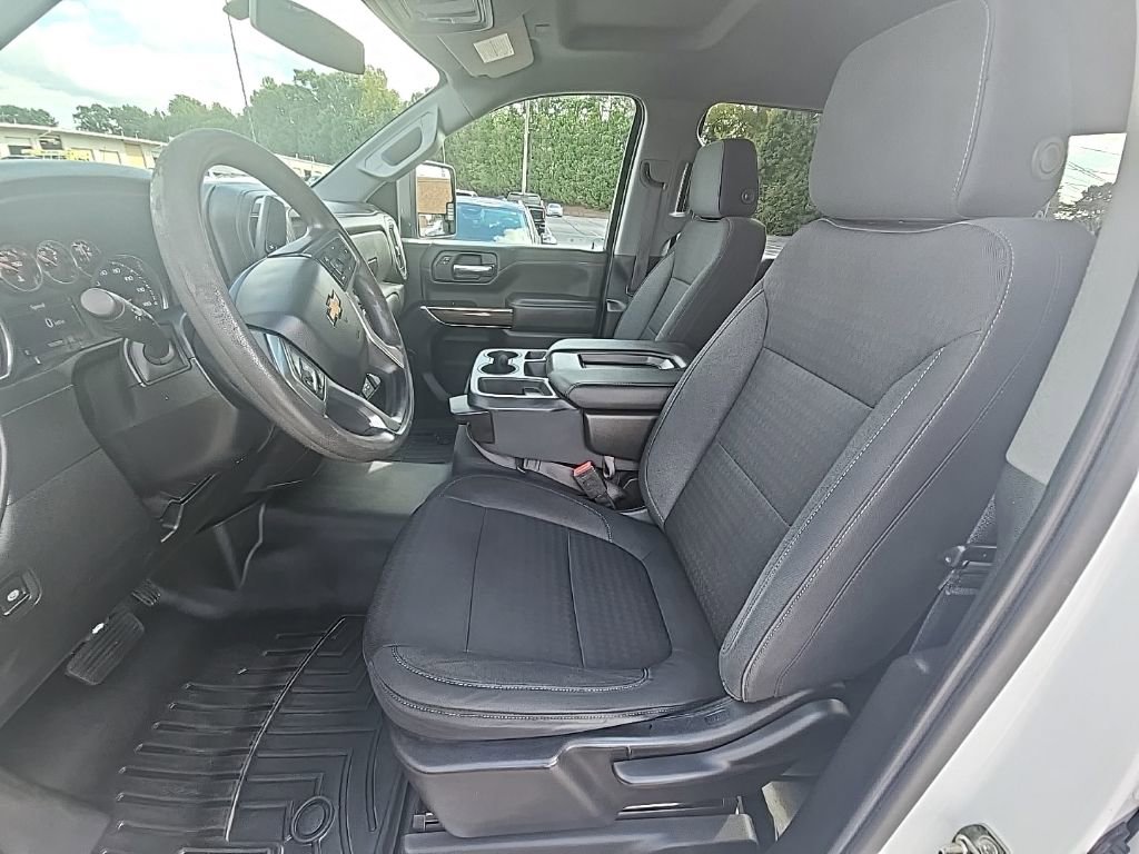 Used 2020 Chevrolet Silverado 2500 LT w/ Z71 Off-Road Package image 11