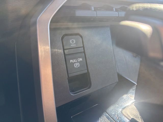 Used 2025 Toyota Sequoia SR5 image 33