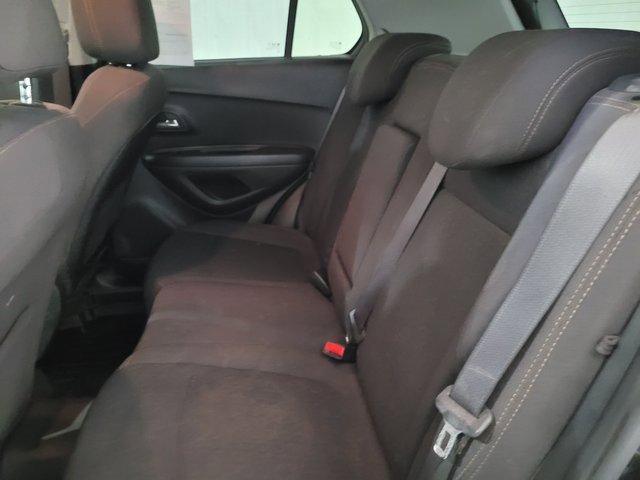 Used 2020 Chevrolet Trax LS w/ Tint and Cruise Package image 35
