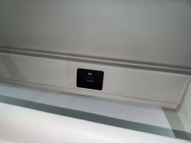 Used 2020 Lincoln Navigator L Black Label w/ Cargo Convenience Package image 51