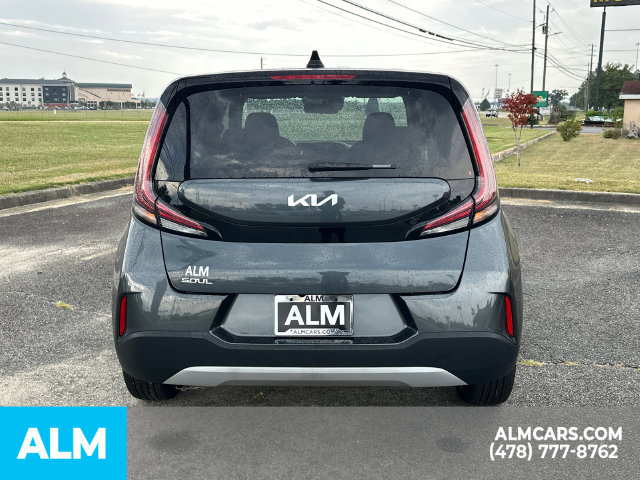 Used 2025 Kia Soul LX w/ LX Technology Package FWD image 6