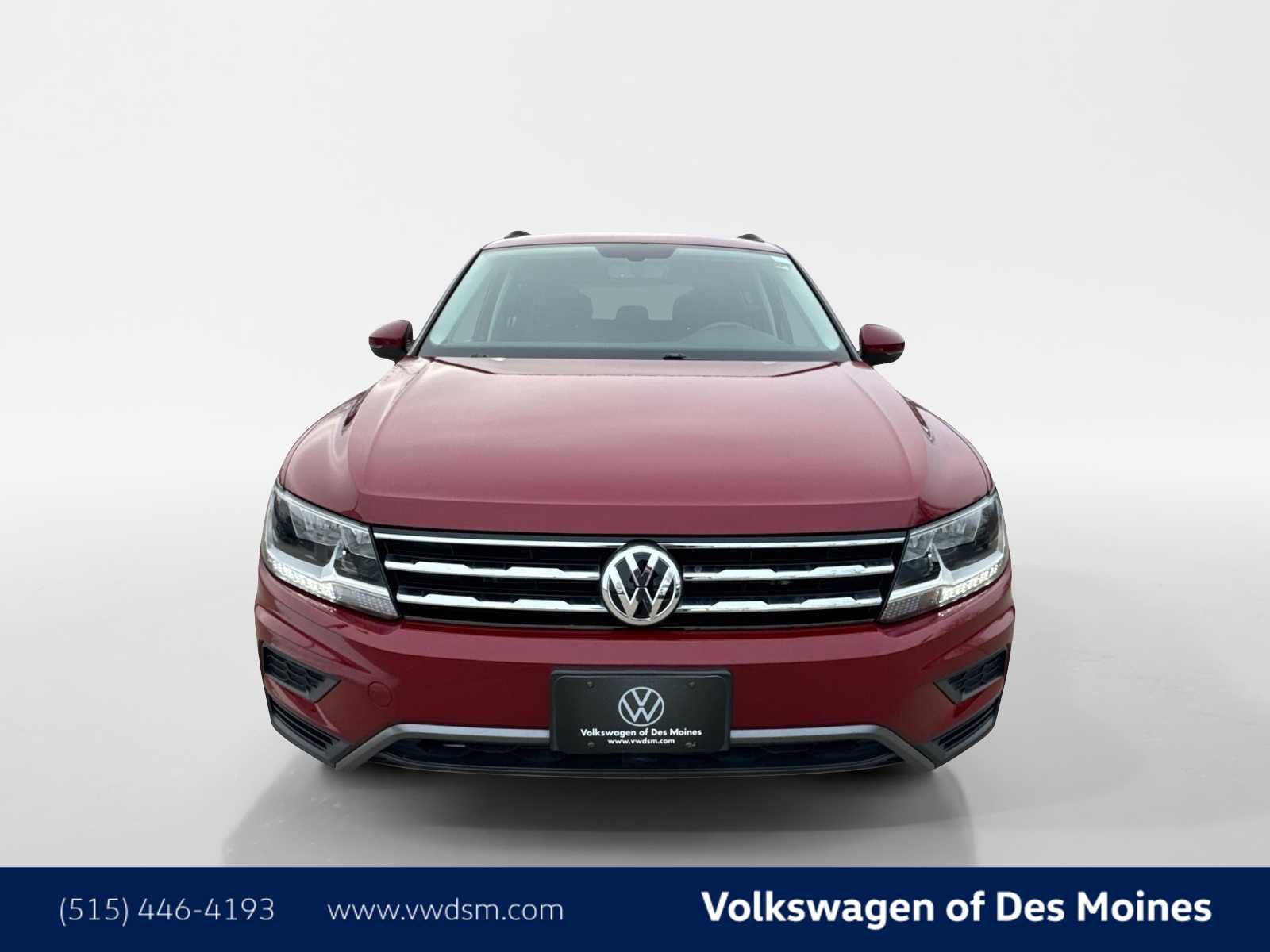 Used 2021 Volkswagen Tiguan SE w/ Panoramic Sunroof Package image 7