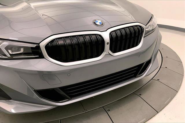 Used 2024 BMW 330i xDrive Sedan w/ Premium Package image 29